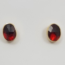 Boucles d'oreilles or 750 millièmes Grenats de Perpignan ovales