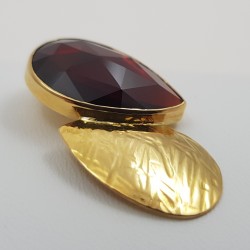 Pendentif or 750 millièmes Grenat de Perpignan poire