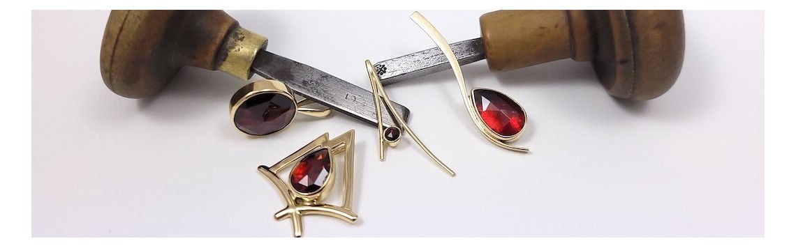 Pendentifs Grenat de Perpignan® – Héritage artisanal
